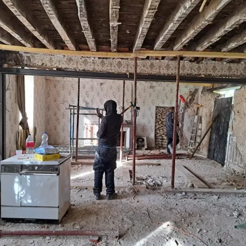 ouverture mur buchelay 78